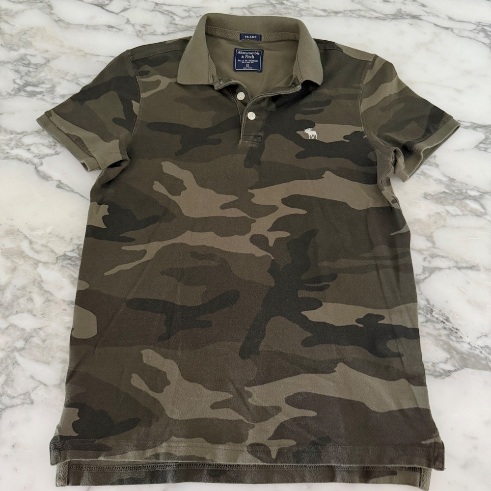 Abercrombie and Fitch Cotton Men's Green Camo Polo shirt, X-small